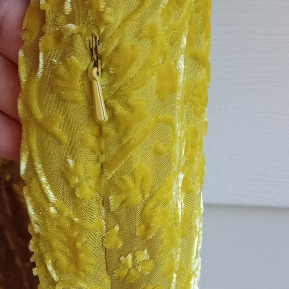 Antropologe Mustard Lace Mini Dress - Picture 5 of 16